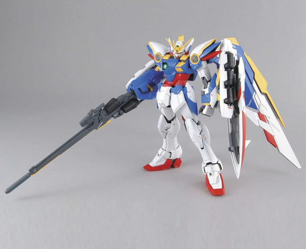 Gundam Model Kit: HGAC 1/144 - Wing Gundam Zero