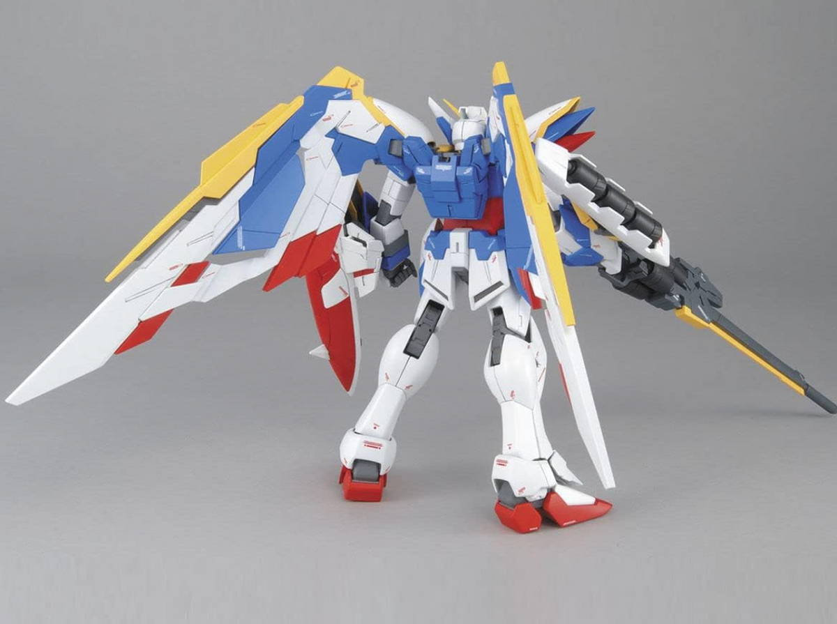 Gundam Model Kit: HGAC 1/144 - Wing Gundam Zero